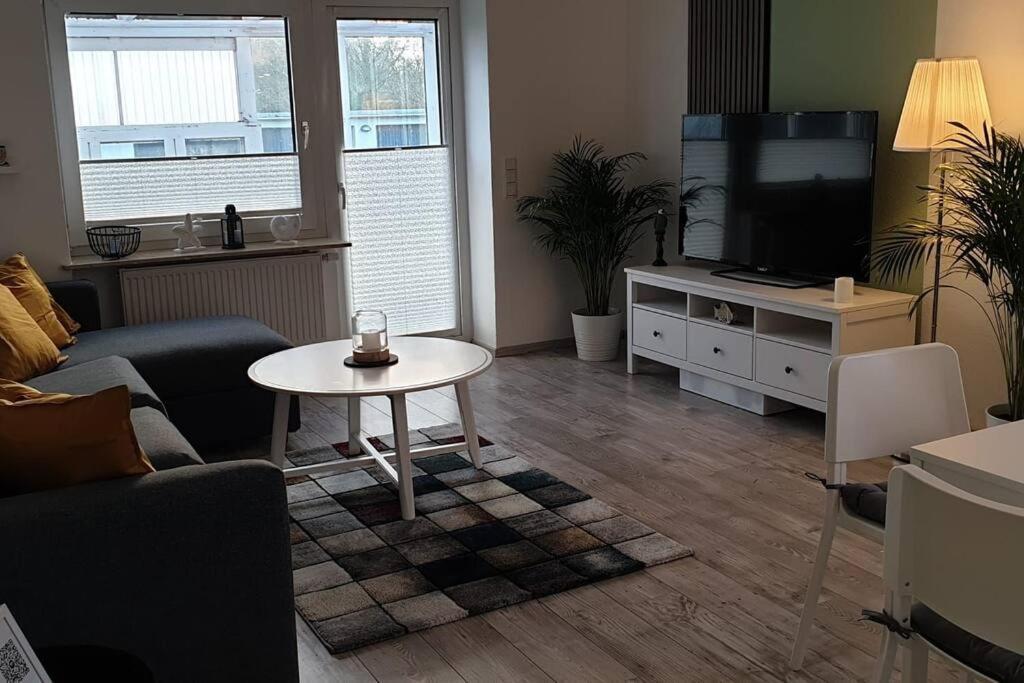 Charmante Haushaelfte Mit Garten Und Terrasse Фленсбург Екстериор снимка