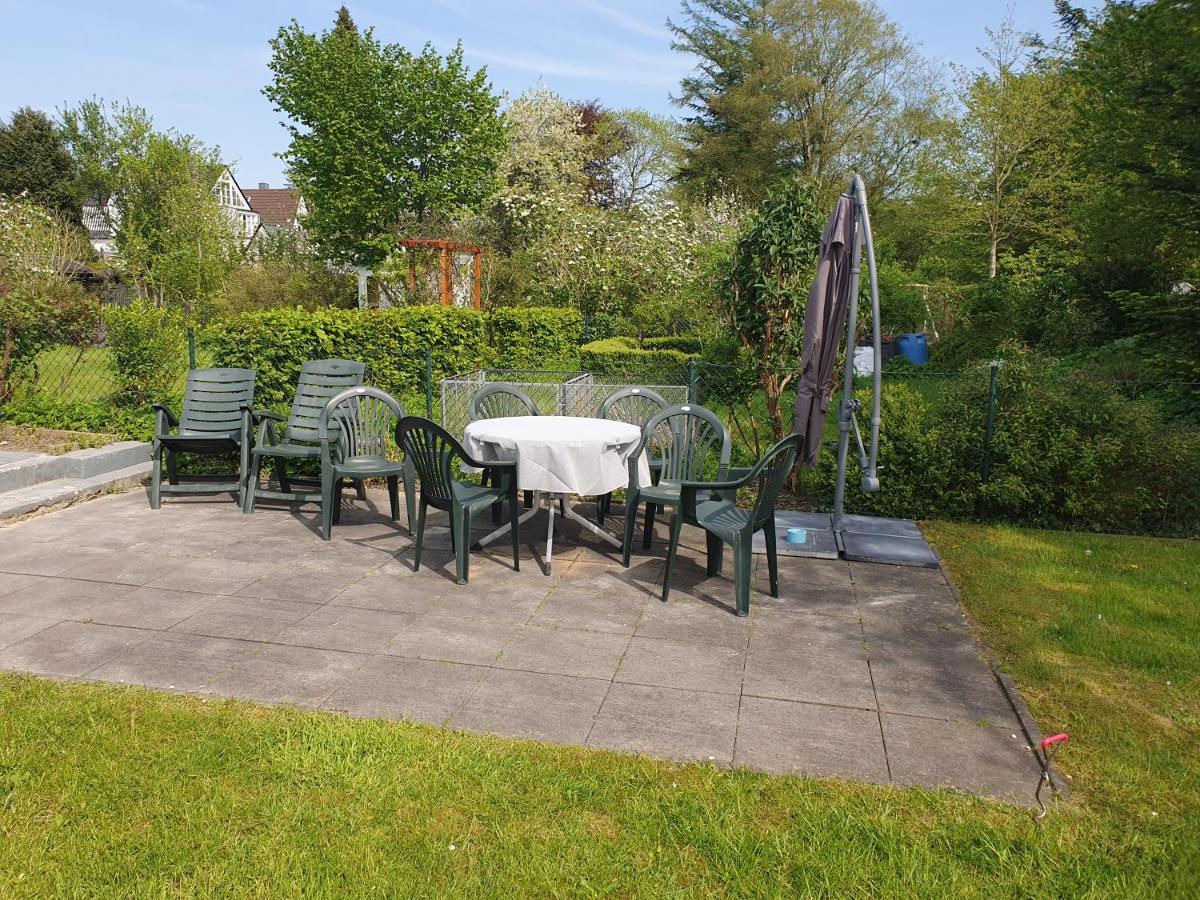 Charmante Haushaelfte Mit Garten Und Terrasse Фленсбург Екстериор снимка